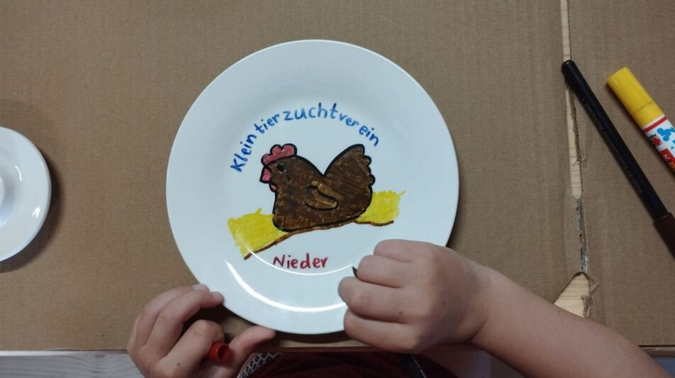 Was schlüpft aus dem Ei? – Ferienfreizeit bei den Crazy Chicken